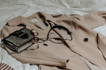 découvrez l'univers de la mode de luxe avec nos collections exclusives alliant élégance, qualité et prestige pour un style incomparable.