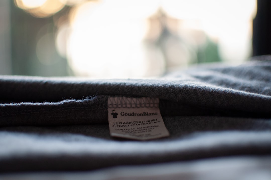 découvrez la mode éthique : des vêtements respectueux de l’environnement, produits de manière responsable pour un style durable et engagé.