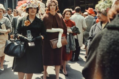 découvrez le vintage fashion market, un marché unique dédié aux vêtements et accessoires rétro, où style et authenticité se rencontrent pour les amateurs de mode vintage.
