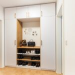 découvrez notre collection de dressings modernes et fonctionnels pour organiser votre espace avec style et efficacité.
