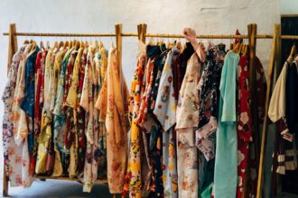 découvrez notre sélection de vêtements abordables alliant style et qualité à petits prix. habillez-vous avec élégance sans vous ruiner.