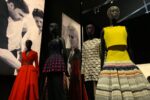 découvrez l'univers de la fast fashion : des tendances mode rapides, accessibles et renouvelées constamment pour un style toujours à la pointe.