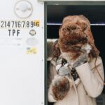 découvrez nos produits fur-free, sans utilisation de fourrure animale, alliant éthique et style pour une mode responsable et respectueuse des animaux.
