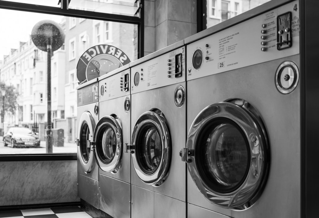 découvrez nos services de laverie automatique efficaces et rapides pour un linge propre sans effort. profitez de machines modernes et d'un environnement convivial.