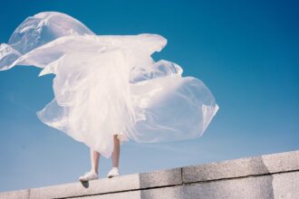 découvrez la mode durable : des vêtements éthiques, respectueux de l'environnement et conçus pour un avenir responsable.