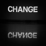 découvrez tout sur la transition : définition, enjeux et conseils pour réussir vos changements personnels et professionnels.