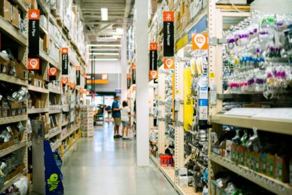 découvrez nos solutions de partenariat retail pour booster votre visibilité et augmenter vos ventes grâce à des collaborations efficaces et durables.