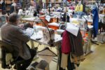 découvrez les sanctions liées à la fast fashion et leurs impacts environnementaux et sociaux.
