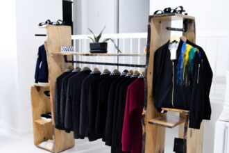 découvrez l'ultra-fast fashion, la tendance mode qui allie rapidité, nouveautés constantes et styles accessibles pour rester à la pointe de la mode en un temps record.