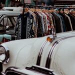 découvrez notre vente de vêtements vintage : des pièces uniques et authentiques pour un style rétro inégalé à petits prix.