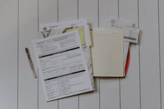 découvrez nos services d'audit pour analyser, évaluer et améliorer la performance de votre entreprise avec précision et expertise.