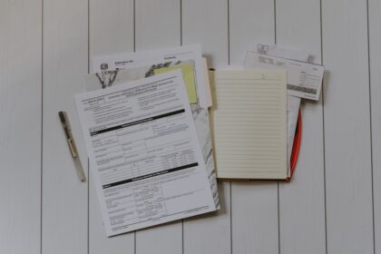 découvrez nos services d'audit pour analyser, évaluer et améliorer la performance de votre entreprise avec précision et expertise.